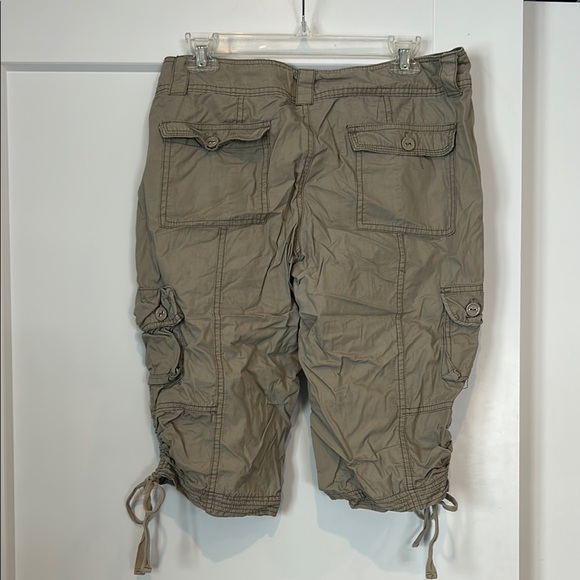 OP Tan Cargo Shorts size 13 - Picture 3 of 4